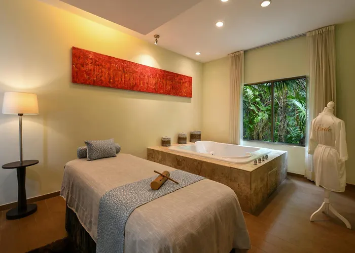 El Dorado Seaside Suites Catamaran, Cenote & More Inclusive (Adults Only)